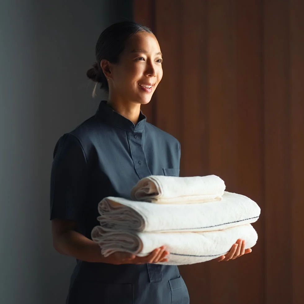spa-staff-squarecrop